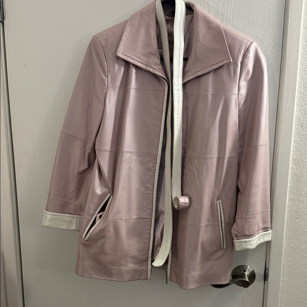 Elegant Pink Women's Jacket
